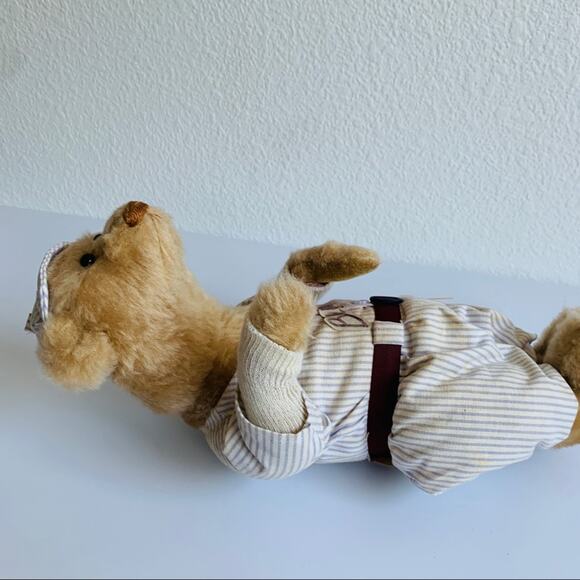 Vintage Bearly There Baseball Teddy Bear - Picture 9 of 13